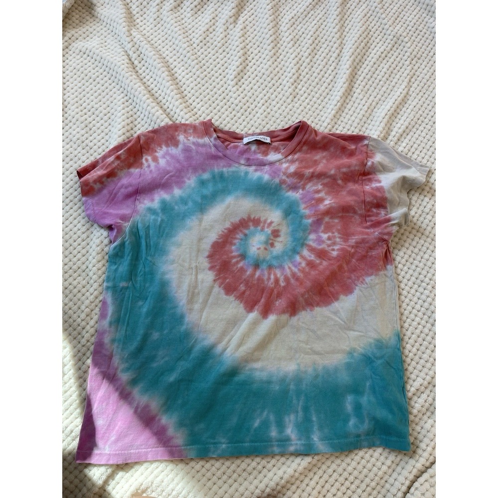 Daydreamer Tie Dye Tour Tee In Azalea XL H07